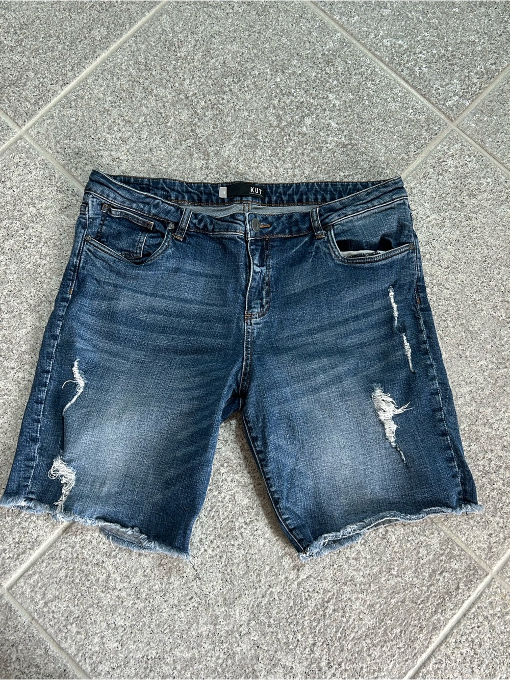 KUT from the Kloth L11012 Womens Comrade Sophie Bermuda Jean Shorts Size 16 EUC